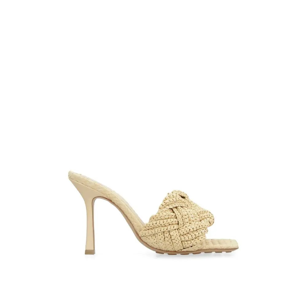Bottega Veneta Beige Raffia Mules Bottega Veneta