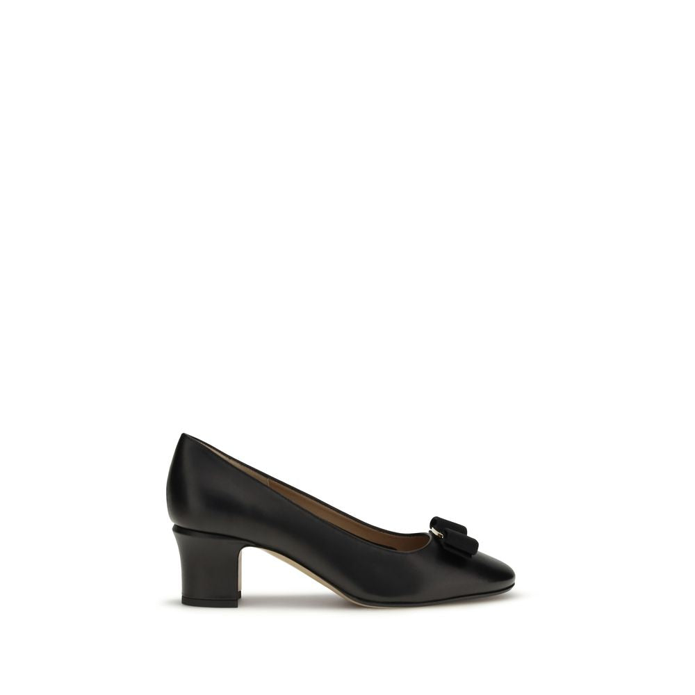 Ferragamo Black Calf Leather Bos Taurus Mid Heel Pumps Ferragamo