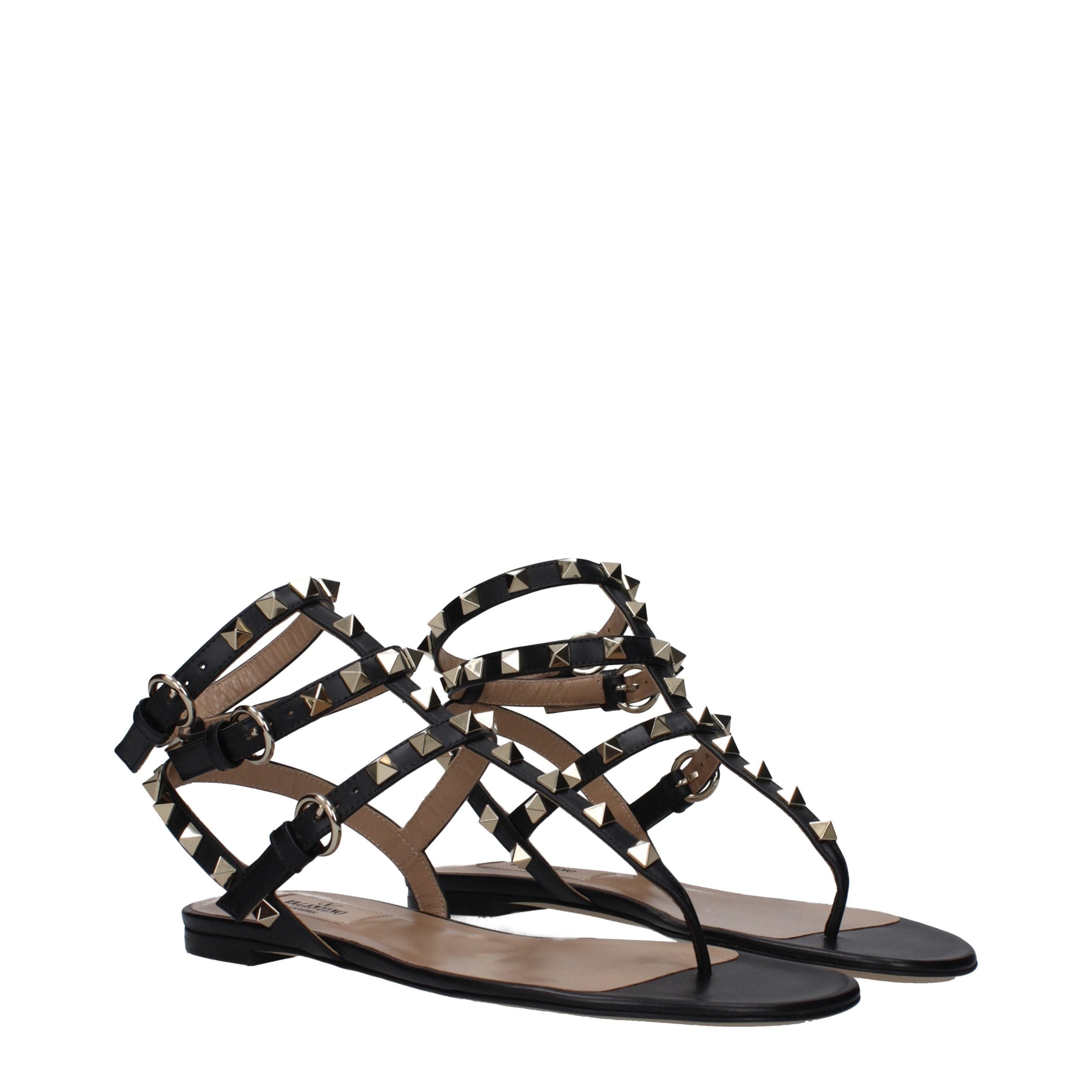 Valentino Garavani Black Leather Flip-Flop Sandals Valentino Garavani