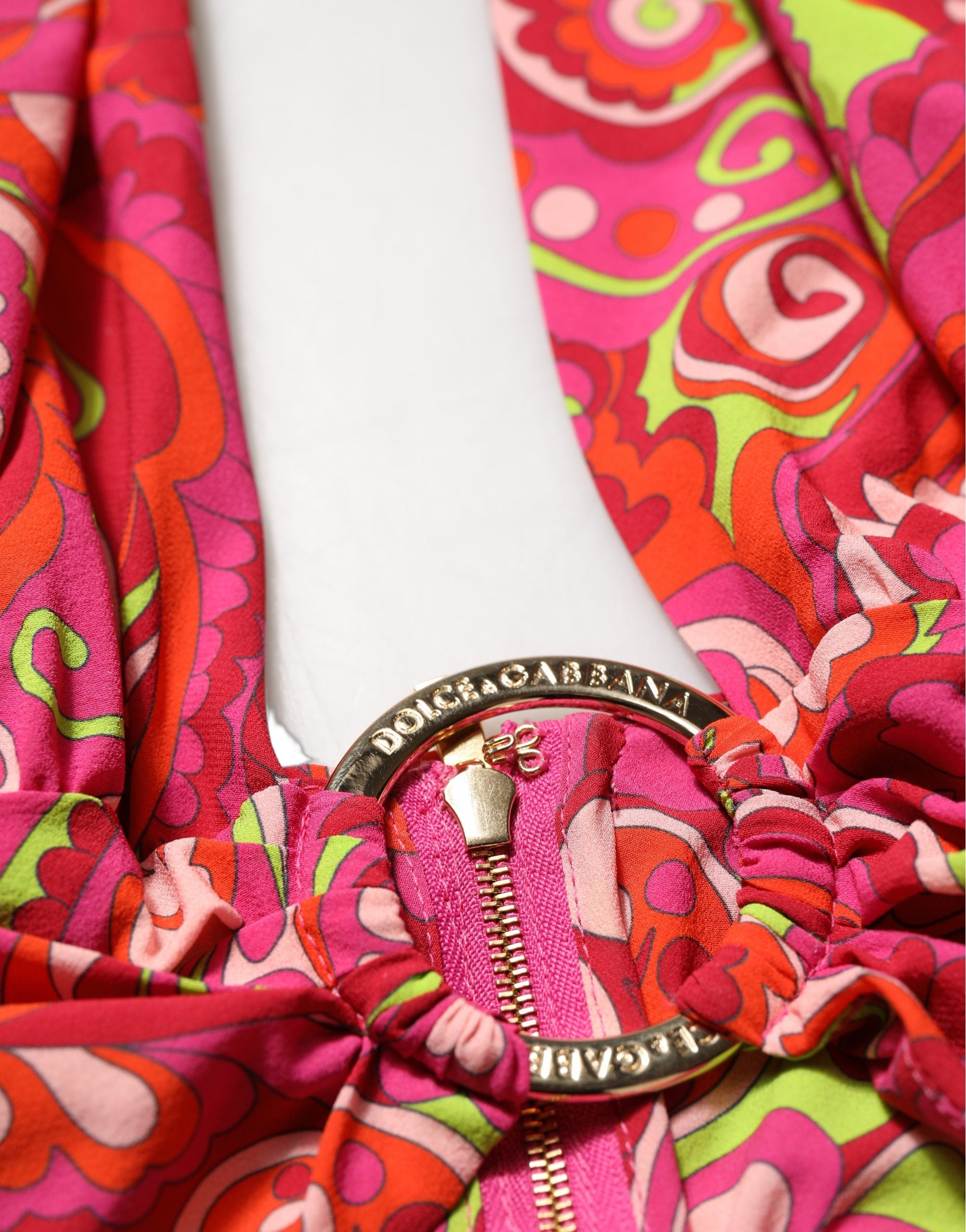 Dolce & Gabbana Red Paisley Silk Halter Neck Crop Tank Top Dolce & Gabbana