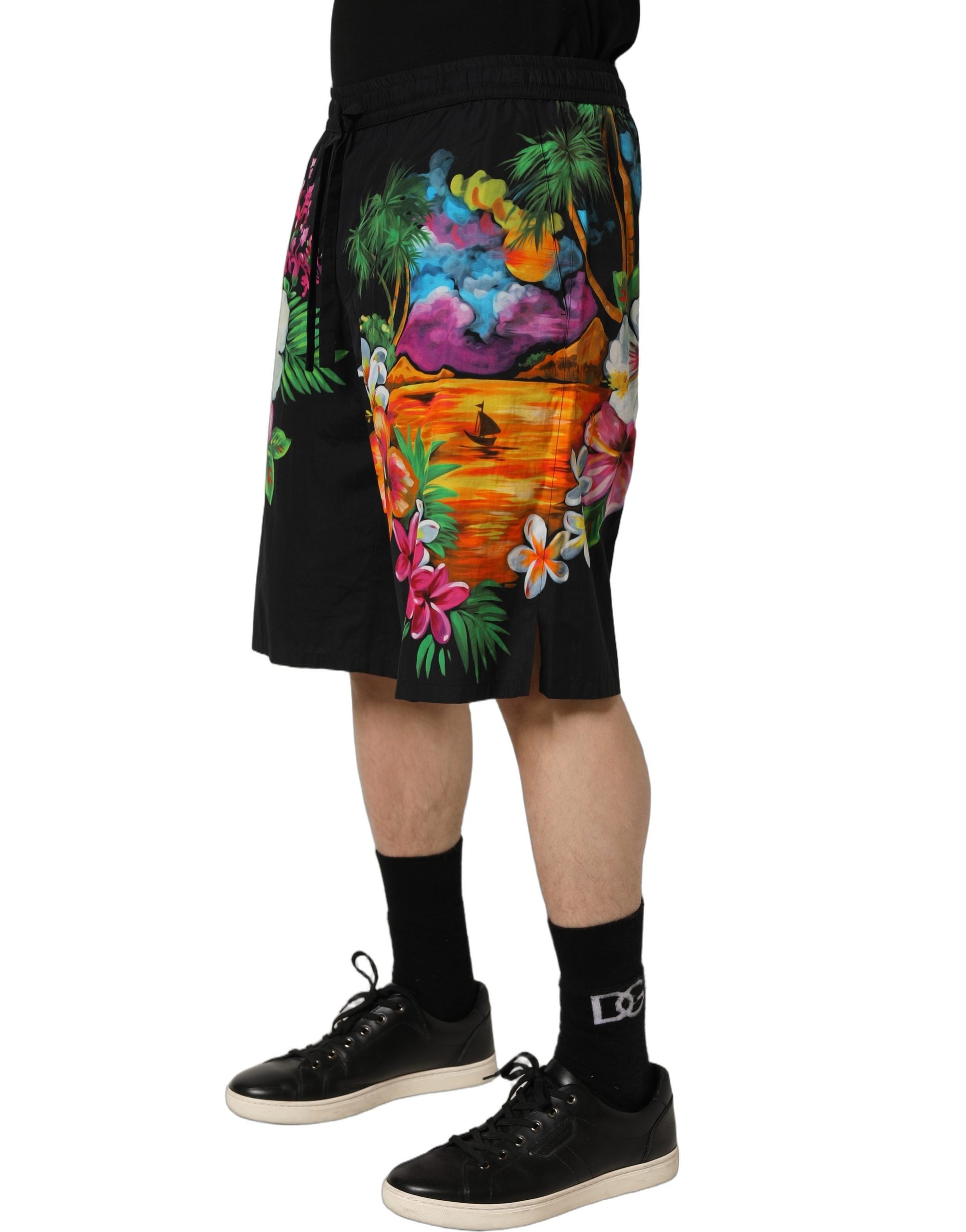 Dolce & Gabbana Black Cotton Tropical Floral Bermuda Shorts Dolce & Gabbana