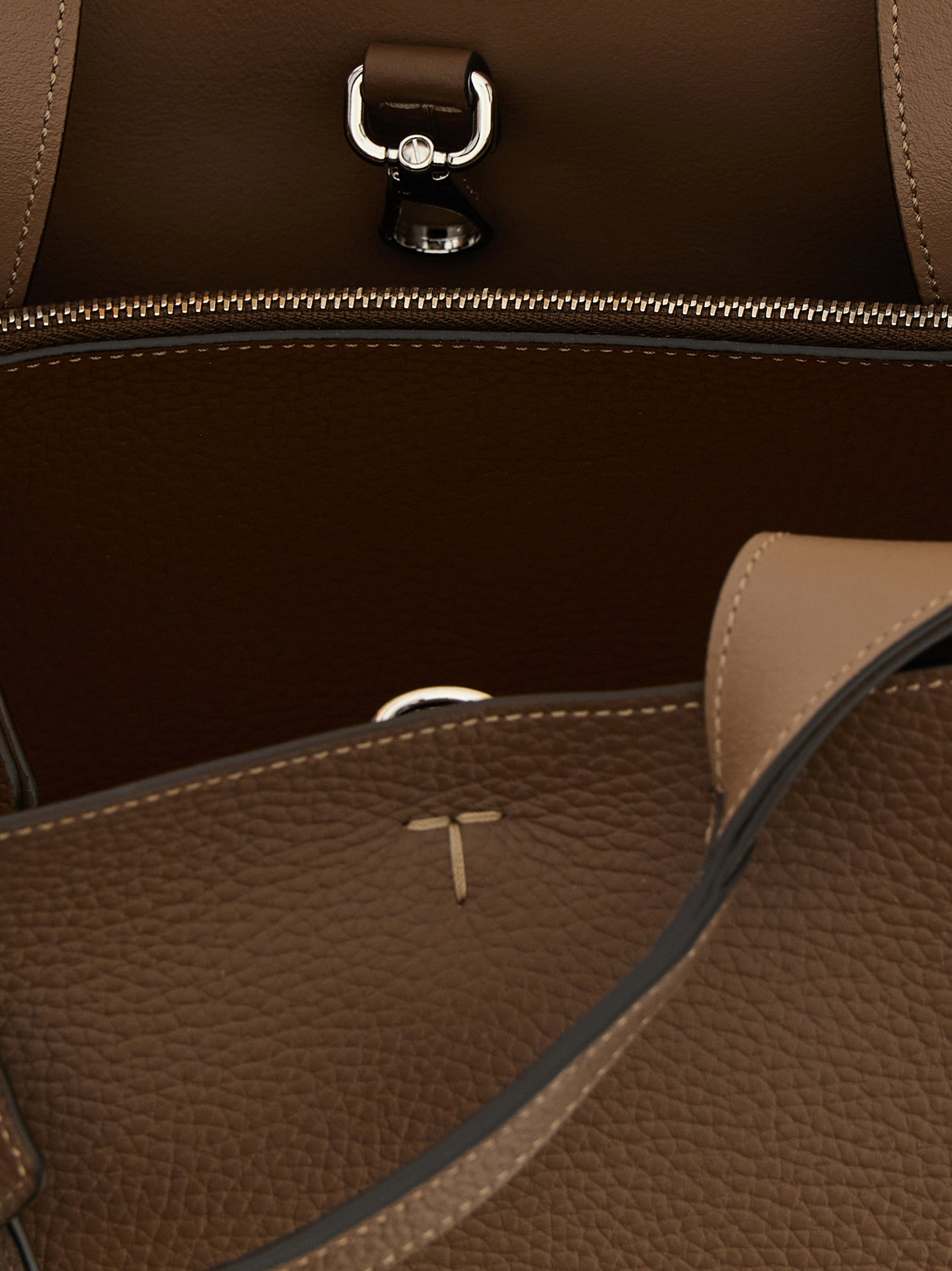 Tod's Brown Calfskin Handbag Tod's