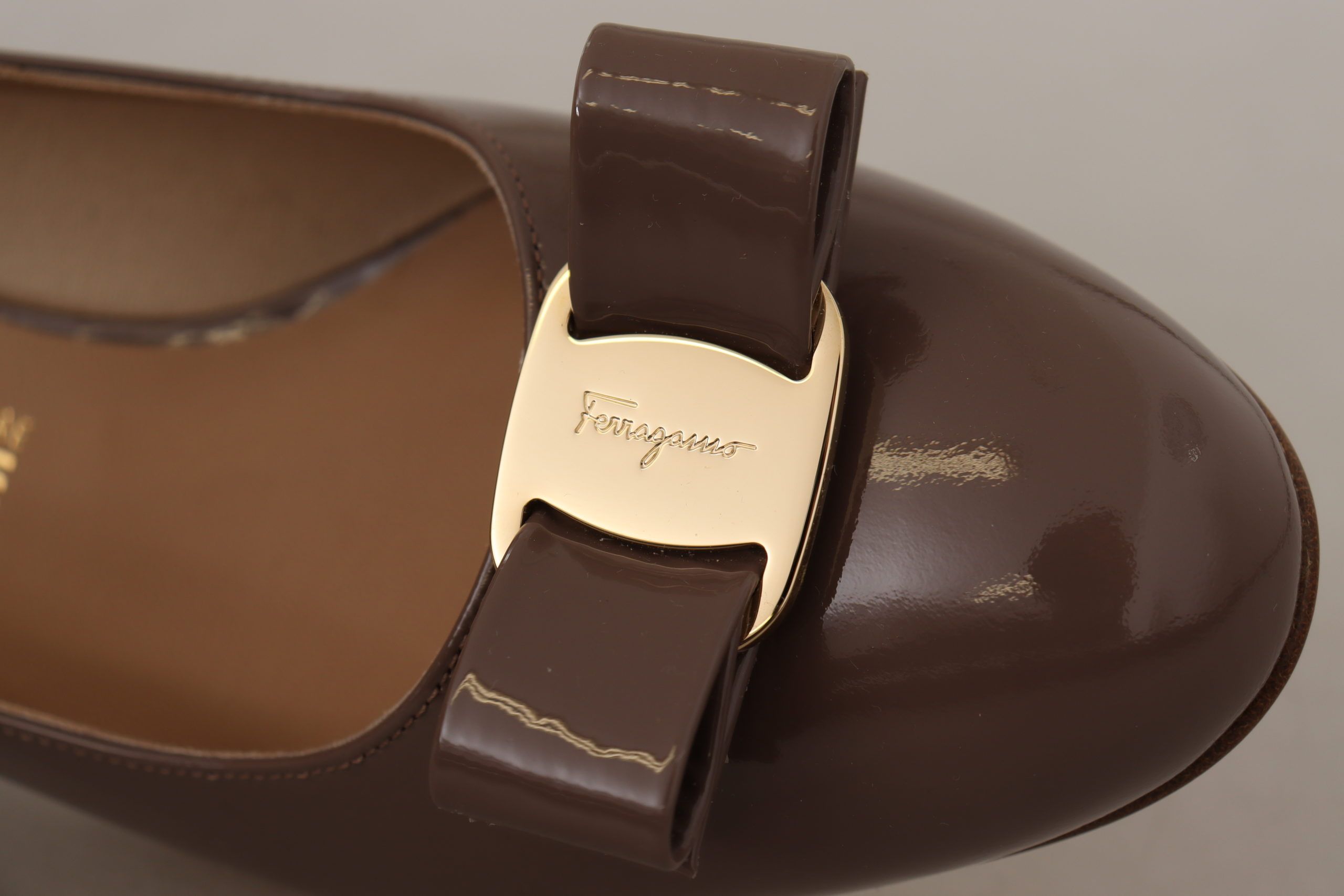 Salvatore Ferragamo Brown Naplak Calf Leather Pumps Shoes Salvatore Ferragamo
