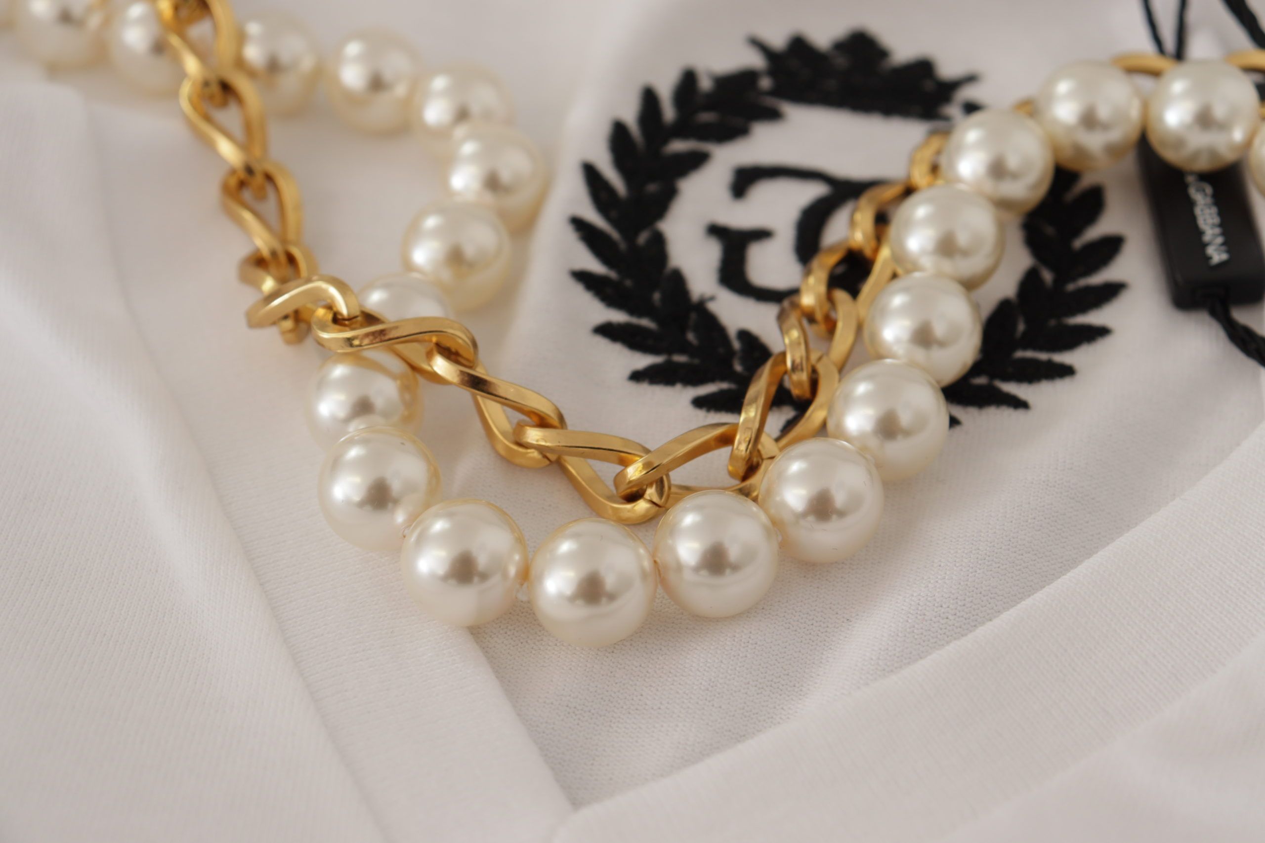 Dolce & Gabbana White Necklace Embellished Neckline T-shirt Top Dolce & Gabbana