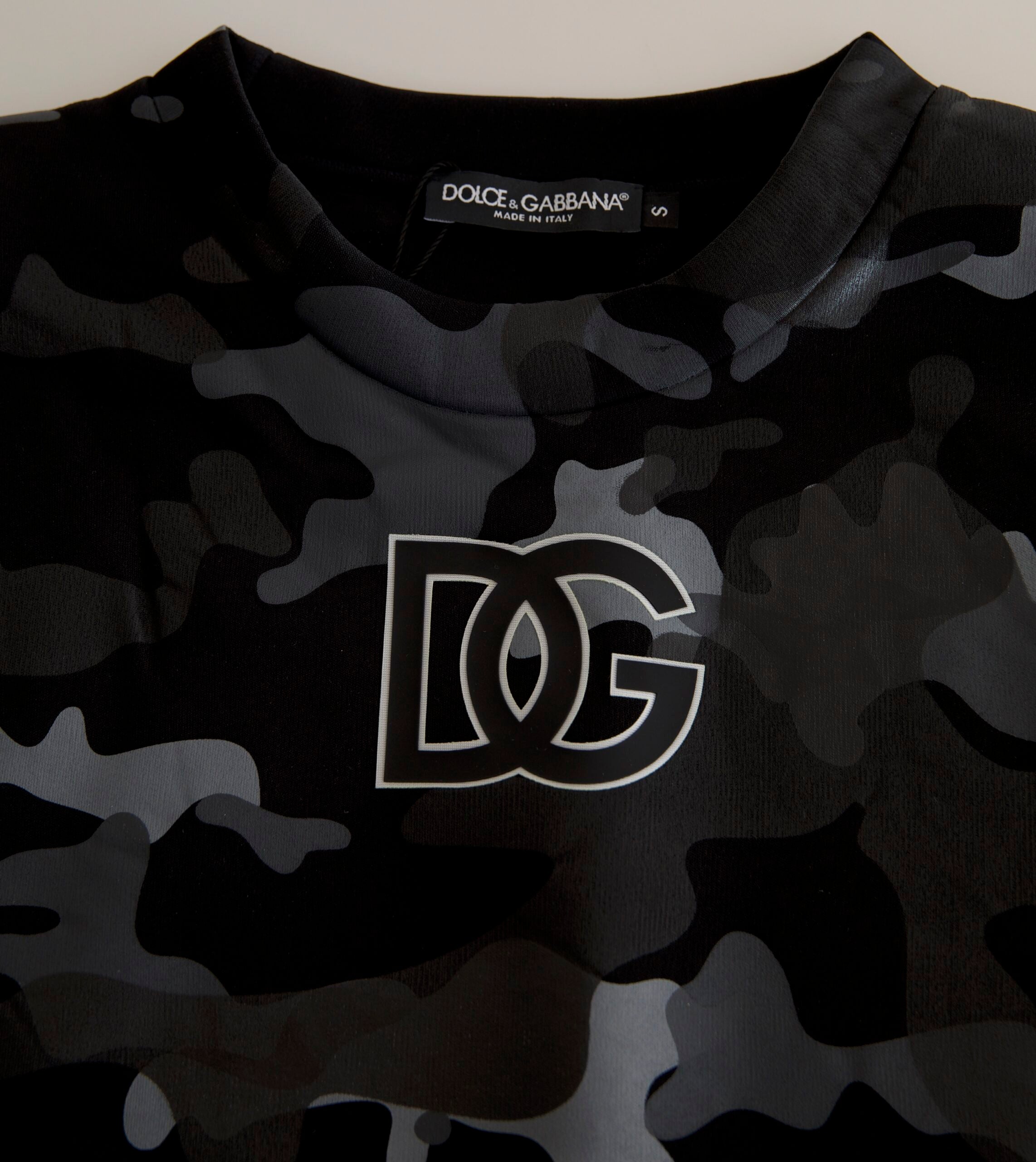 Dolce & Gabbana Black Camouflage Round Neck Sweatshirt Sweater Dolce & Gabbana
