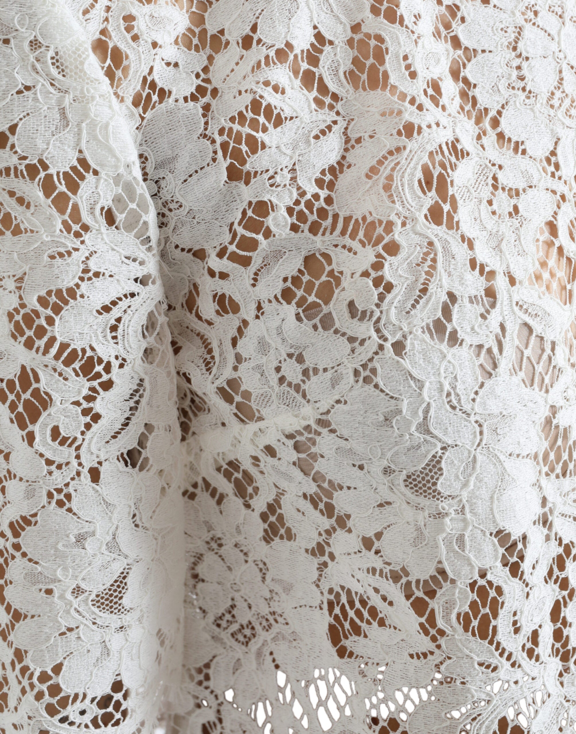Dolce & Gabbana White Floral Lace Cotton Round Neck Blouse Top Dolce & Gabbana