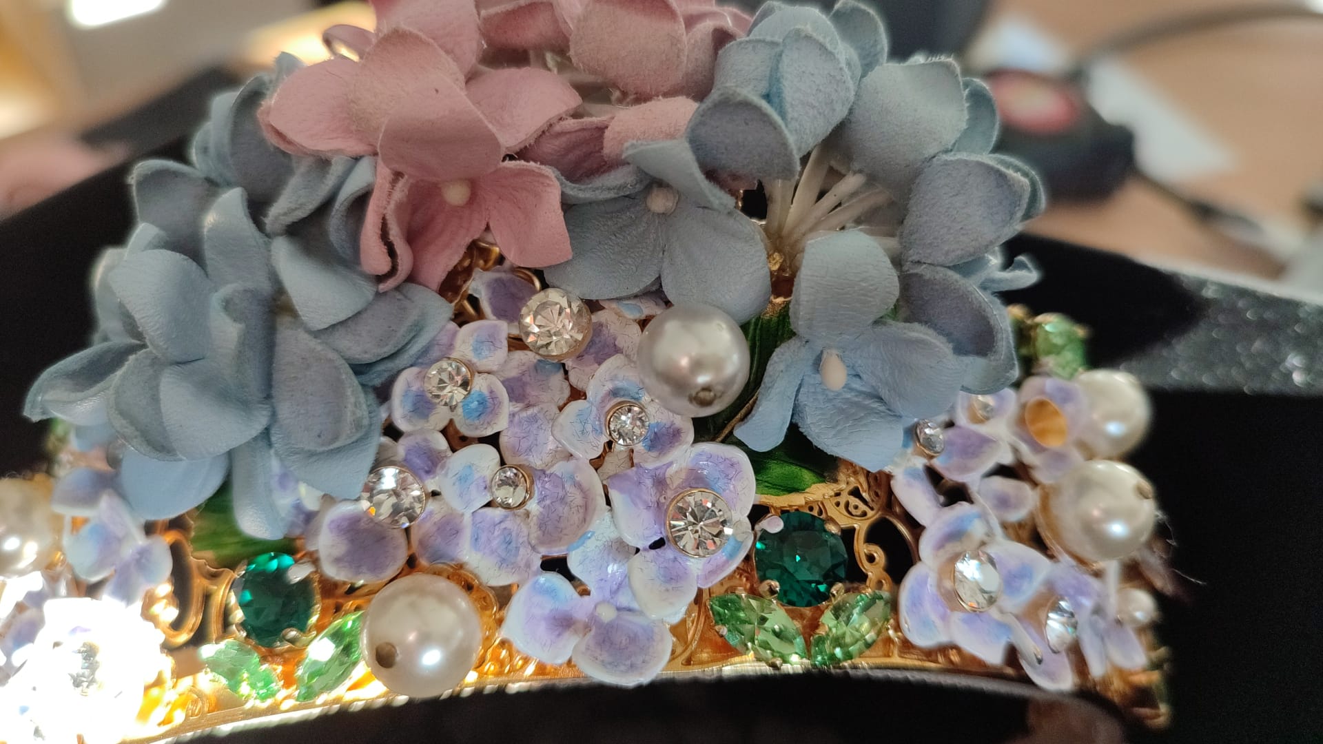 Dolce & Gabbana Gold Crystal Purple Hortensia Headband Crown Diadem Dolce & Gabbana