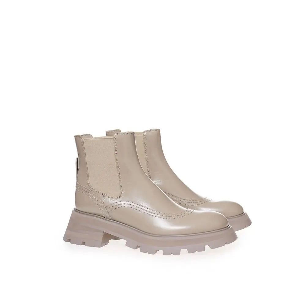 Alexander McQueen Beige Leather Chelsea Boots Alexander McQueen