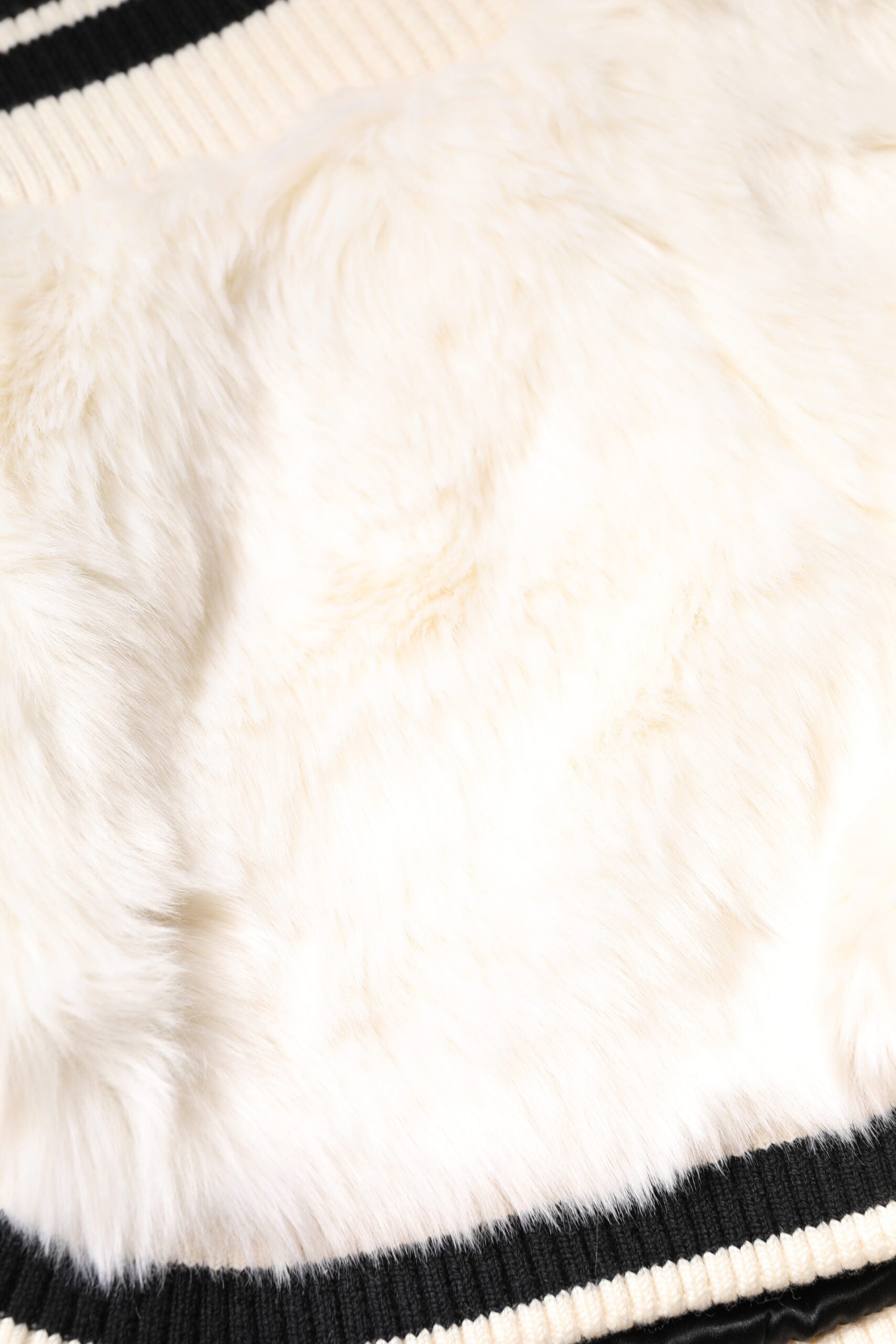 Dolce & Gabbana White Faux Fur High Waisted Hot Pants Short Dolce & Gabbana