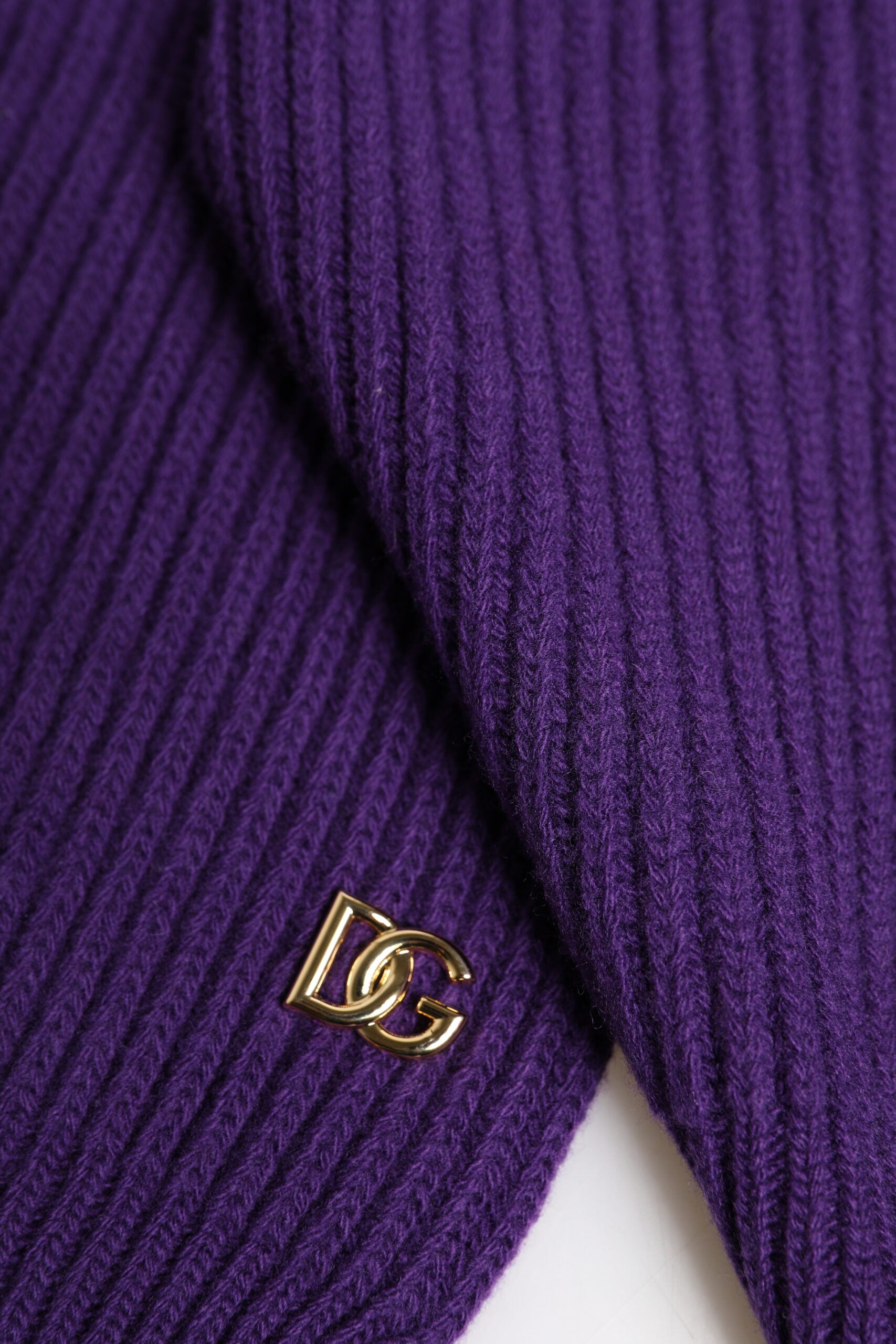 Dolce & Gabbana Purple DG Logo Neck Warmer Wrap Shawl Scarf Dolce & Gabbana