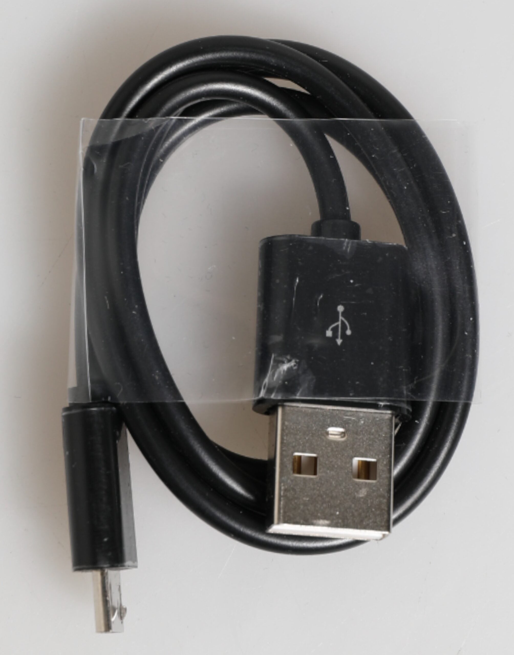 Dolce & Gabbana Black Leather Exotic Skin 3000mAh Power Bank Charger USB Dolce & Gabbana