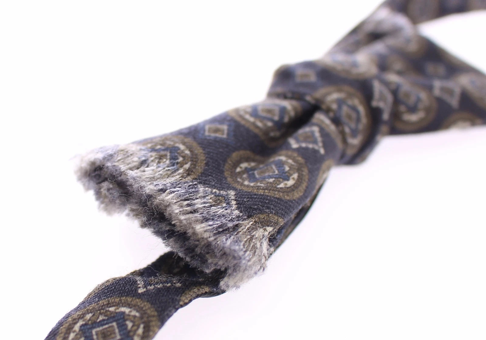 Dolce & Gabbana Blue Silk Baroque Fantasi Tied Bow Tie Papillon Dolce & Gabbana