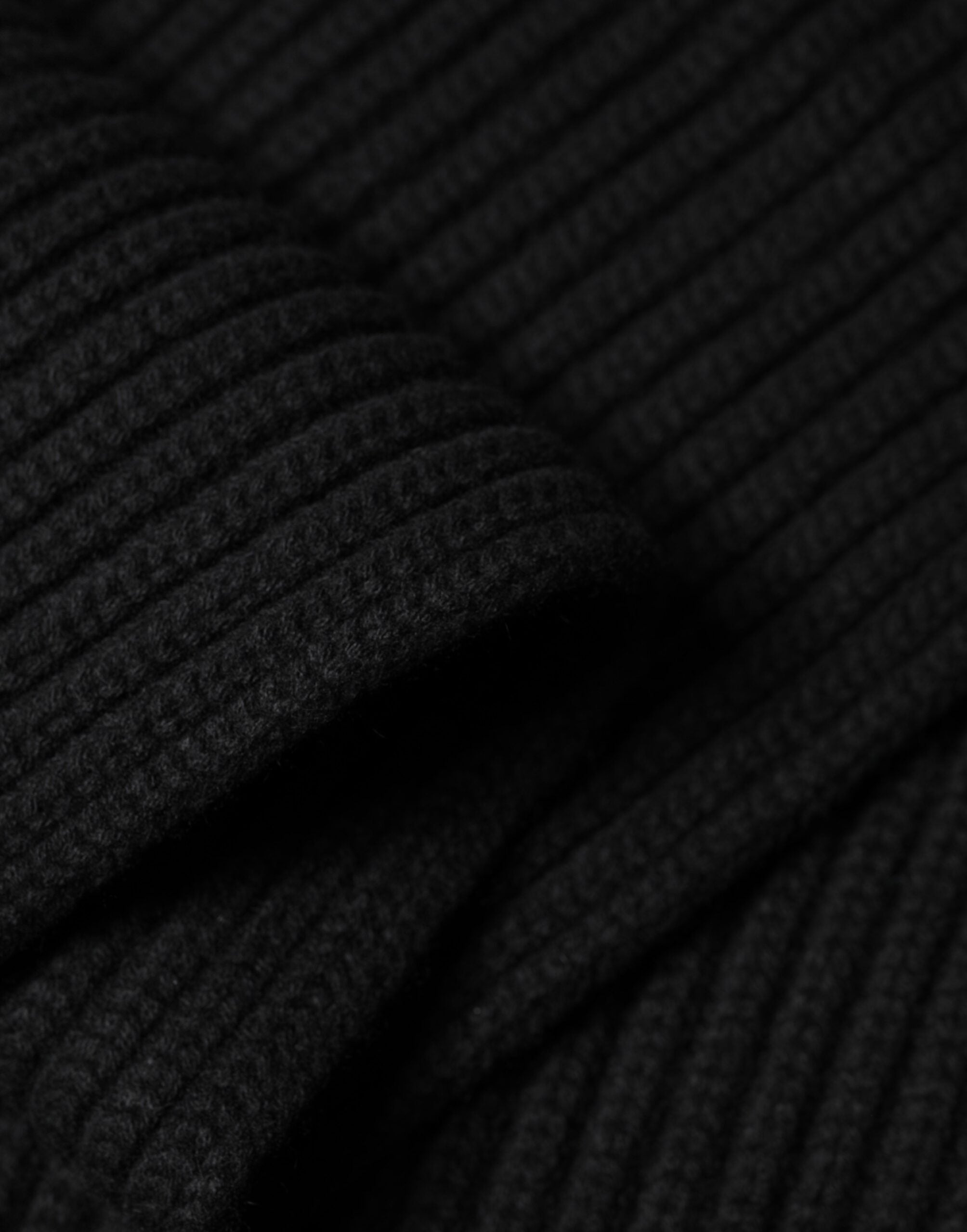 Dolce & Gabbana Black Cashmere Knit Neck Wrap Shawl 202cm x 26cm Scarf Dolce & Gabbana