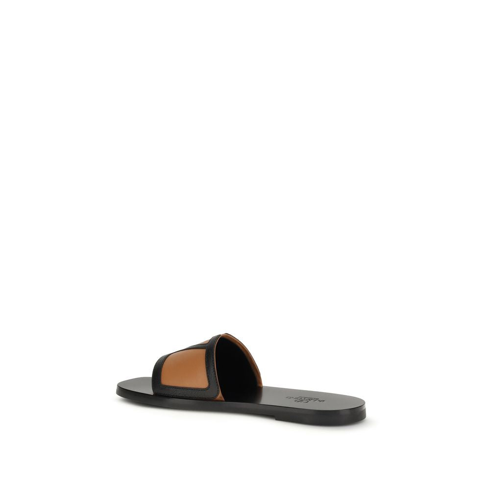 Valentino Garavani Black Calf Leather Bos Taurus Flat Sandals Valentino Garavani