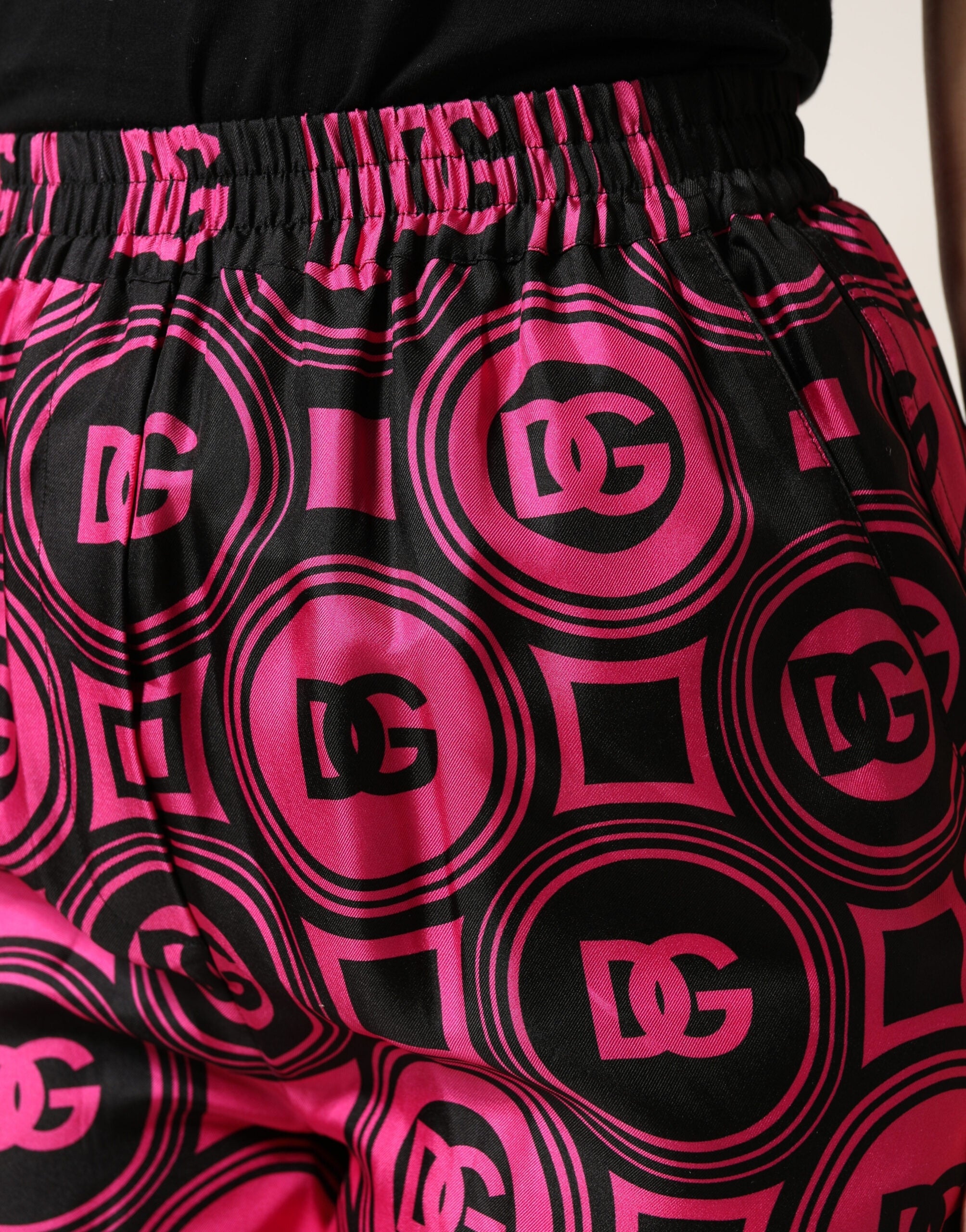 Dolce & Gabbana Black Fuchsia Silk Logo Elastic Waist Shorts Dolce & Gabbana