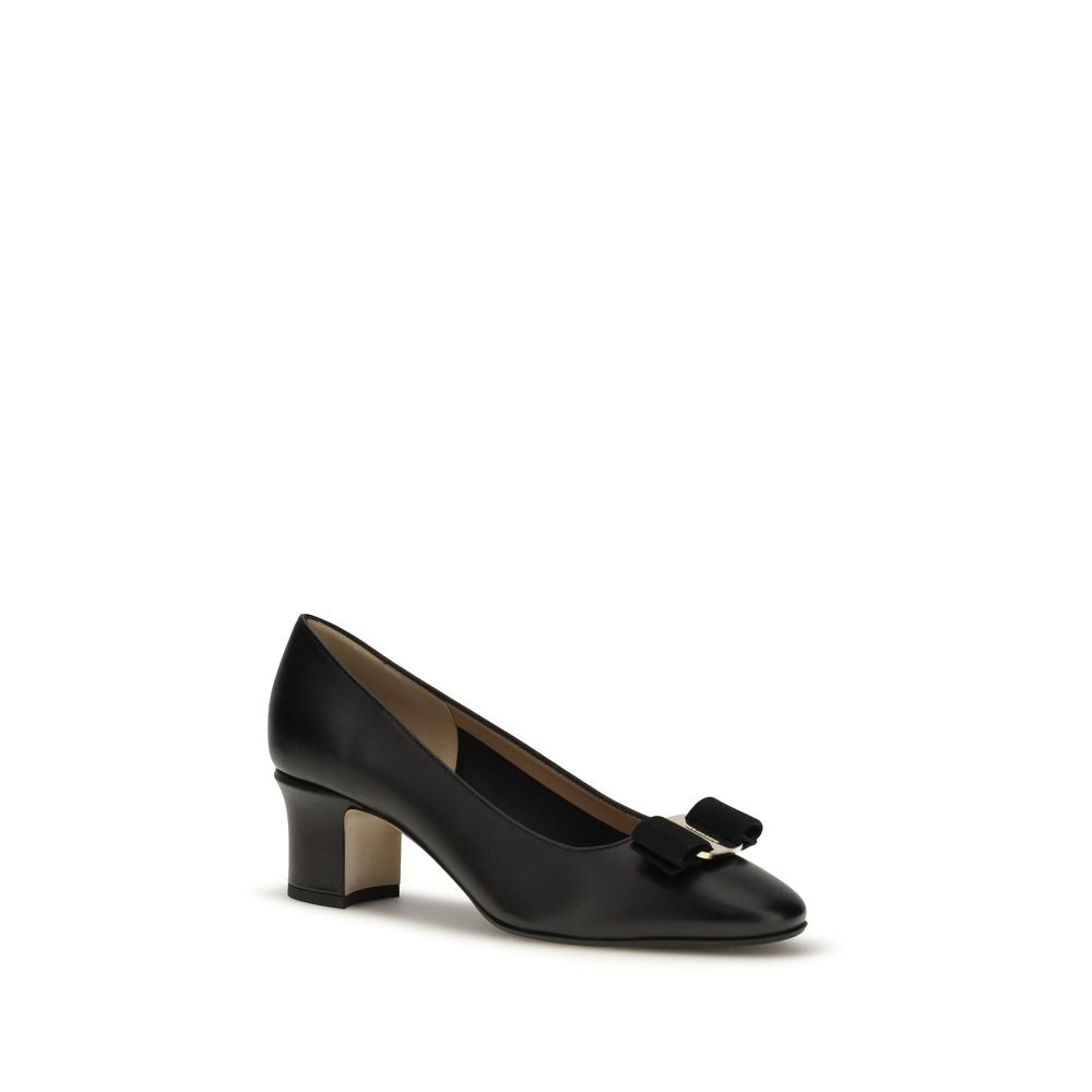 Ferragamo Black Calf Leather Bos Taurus Mid Heel Pumps Ferragamo