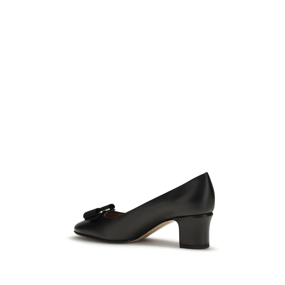 Ferragamo Black Calf Leather Bos Taurus Mid Heel Pumps Ferragamo