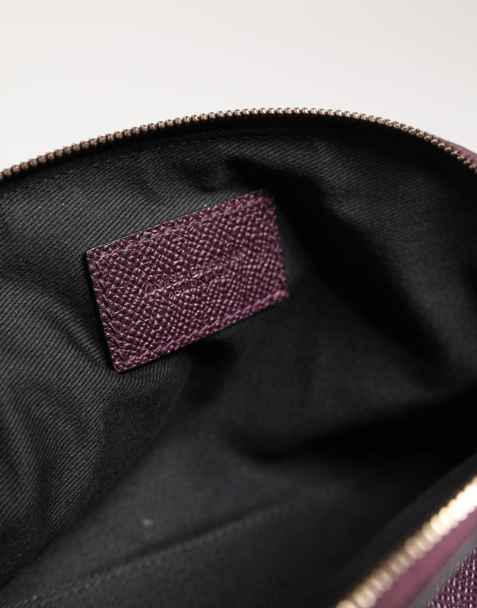 Dolce & Gabbana Dark Purple Leather DG Logo Zip Around Hand Purse Wallet Dolce & Gabbana