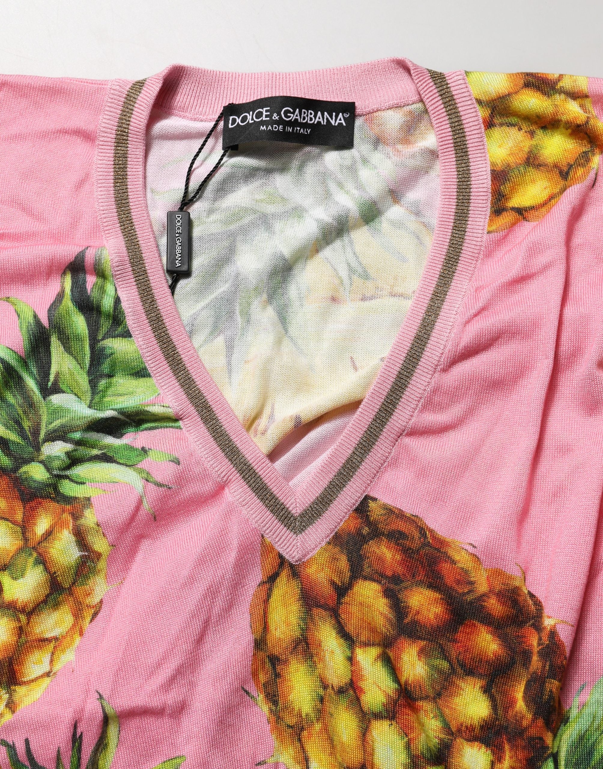 Dolce & Gabbana Pink Pineapple Vneck Short Sleeve Cropped Top Dolce & Gabbana