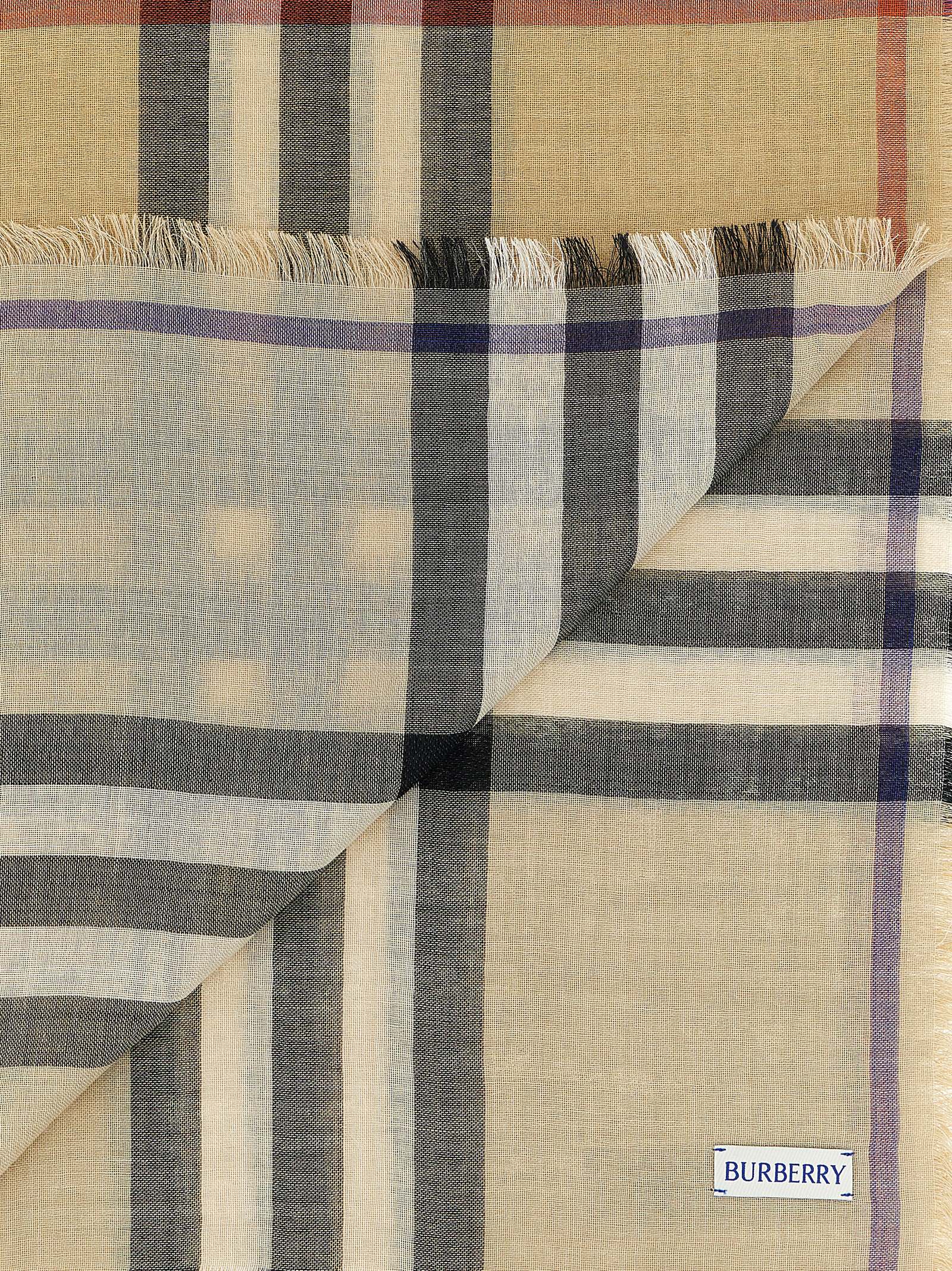 Burberry Beige Wool Foulard Burberry