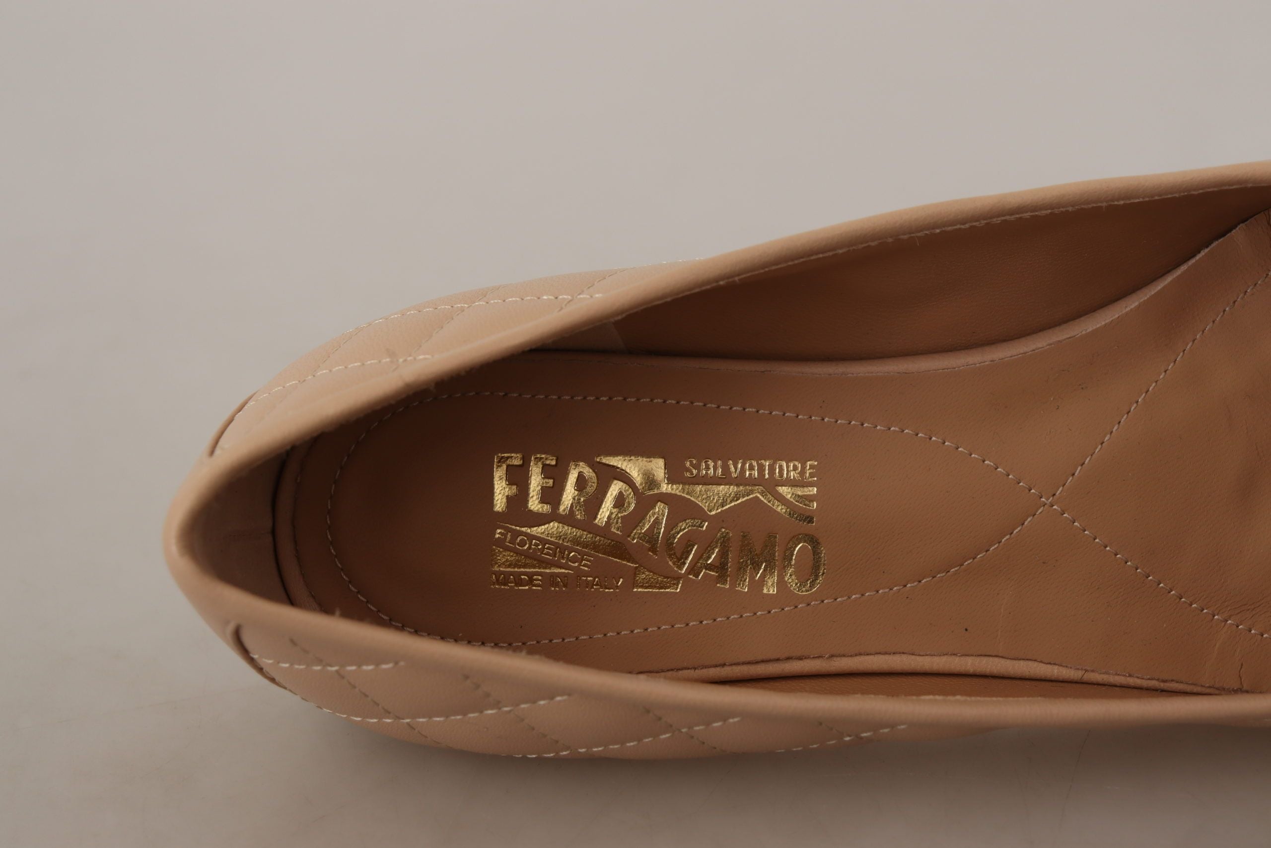 Salvatore Ferragamo Beige and Black Nappa Leather Ballet Flat Shoes Salvatore Ferragamo
