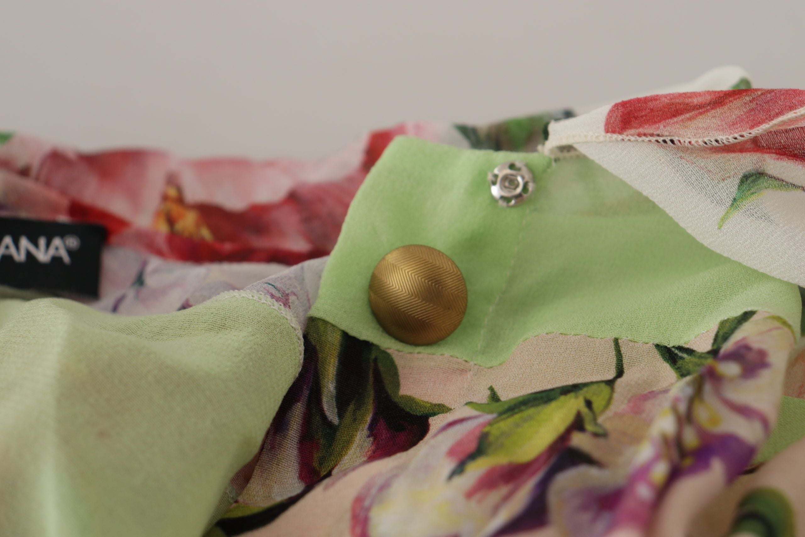 Dolce & Gabbana Multicolor  Floral Patchwork Design Ascot Collar Top Blouse Dolce & Gabbana