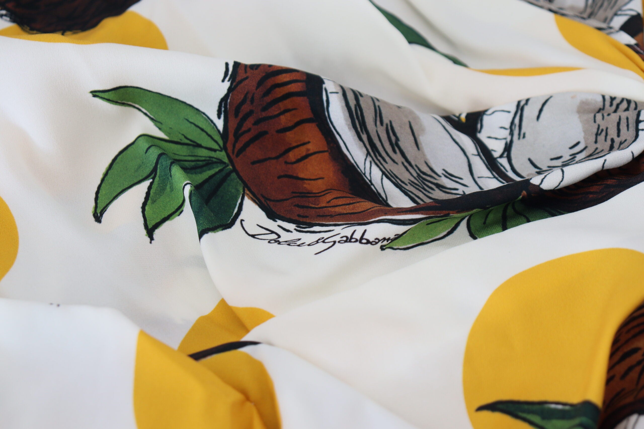 Dolce & Gabbana White Coconut Print Sheath Mini Silk Dress Dolce & Gabbana