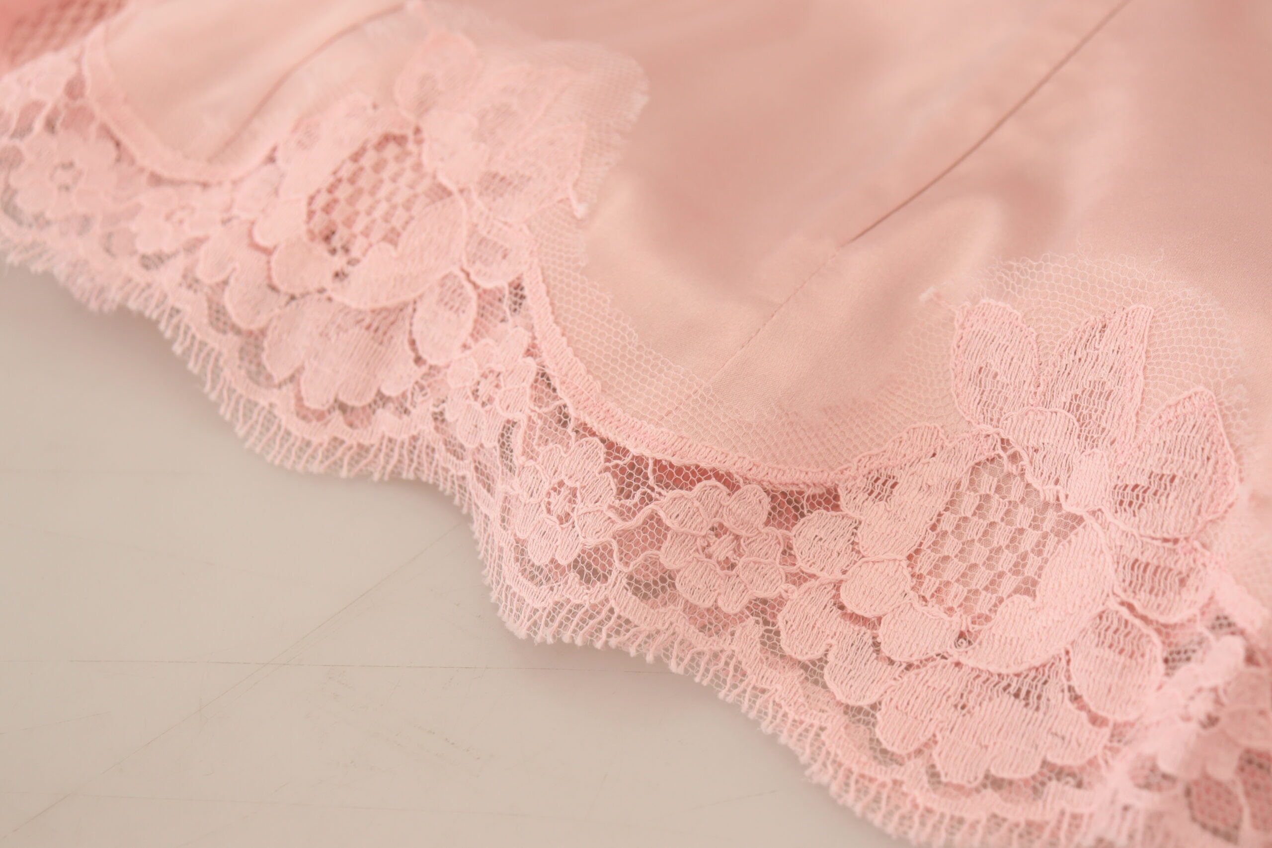 Dolce & Gabbana Pink Floral Lace Sleeveless Tank Blouse Top Dolce & Gabbana