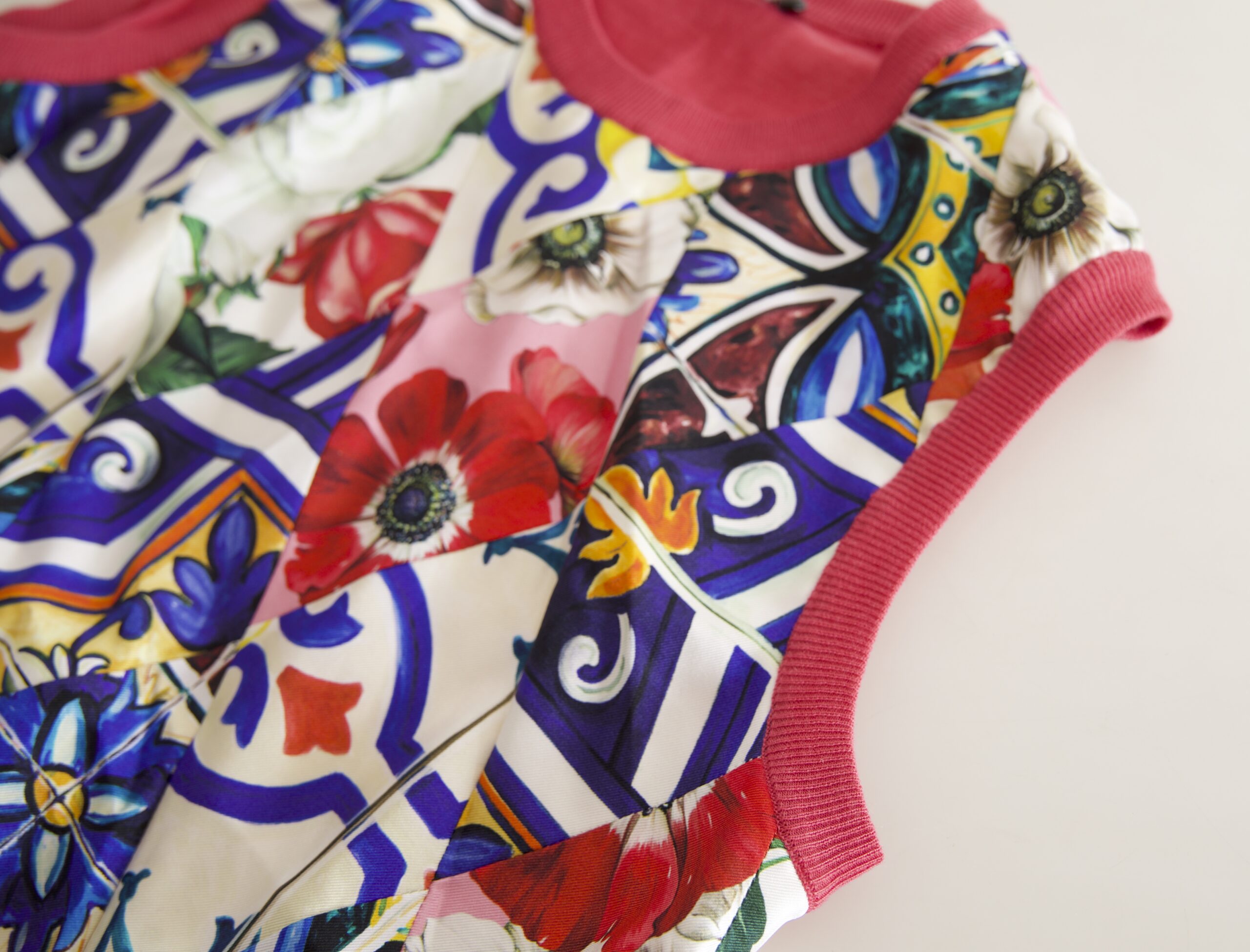 Dolce & Gabbana Multicolor Majolica Floral Crew Neck Tank Top Dolce & Gabbana