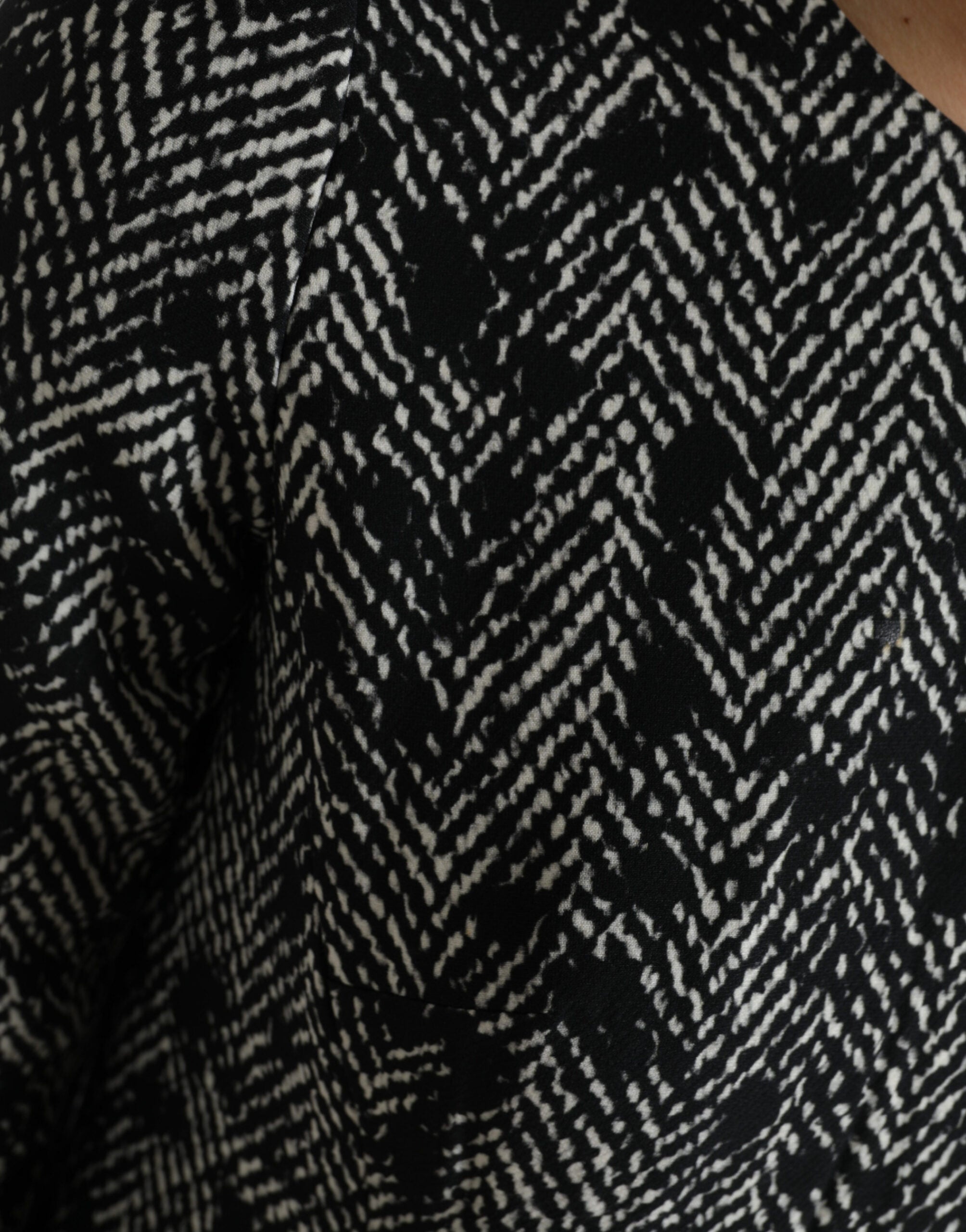 Dolce & Gabbana Black Chevron Polyester Shift Mini Dress Dolce & Gabbana