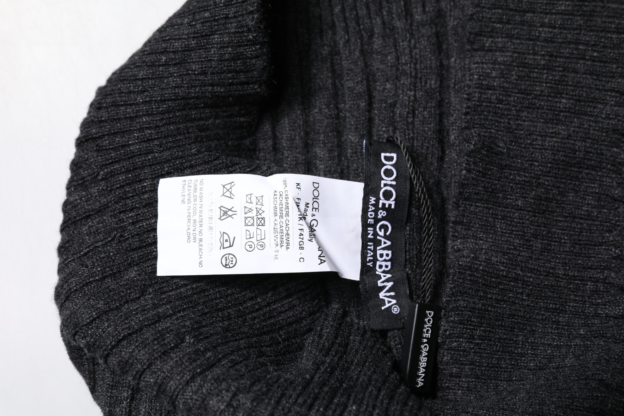 Dolce & Gabbana Black Cashmere Knitted Neck Warmer Foulard Scarf Dolce & Gabbana