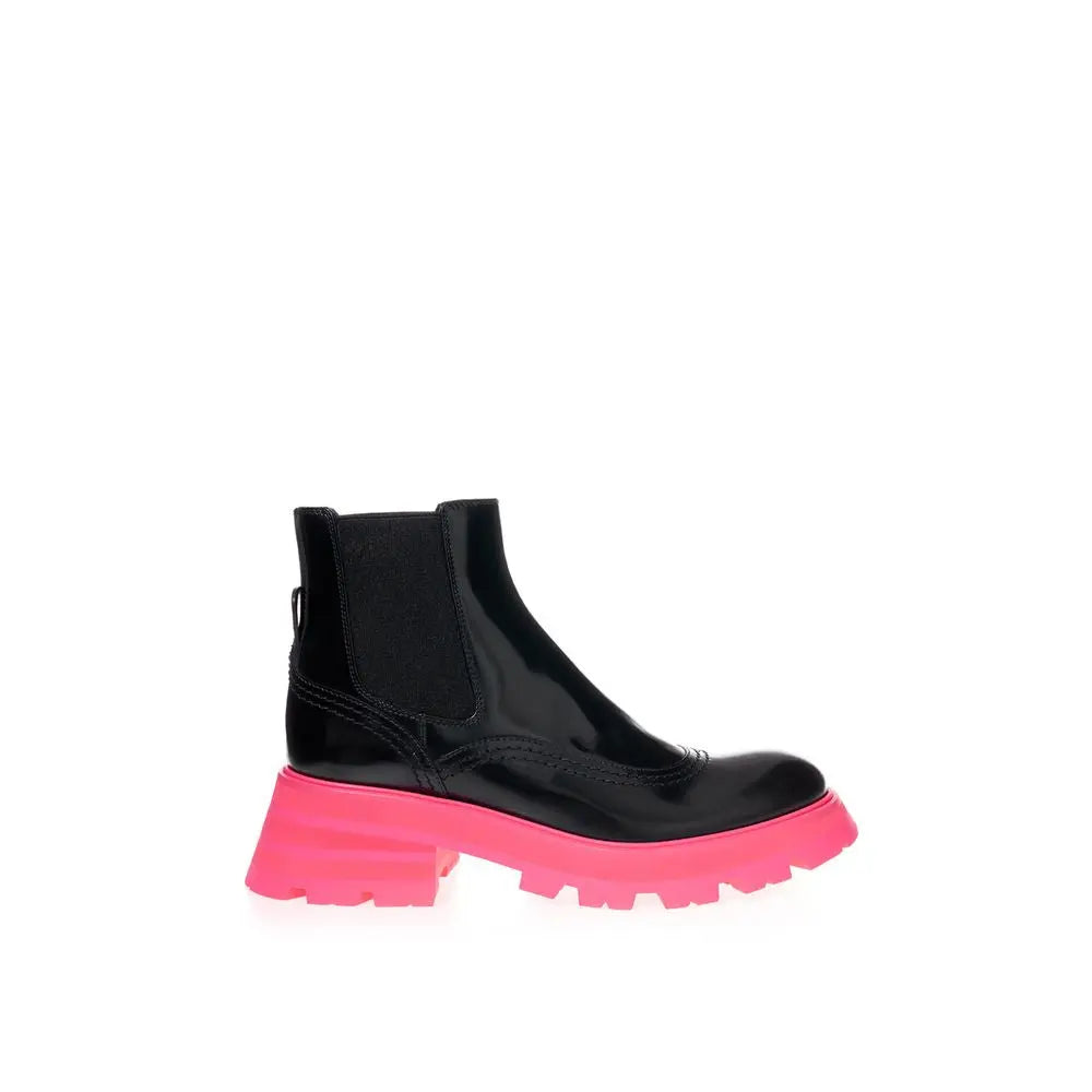 Alexander McQueen Black Leather Chelsea Boots Alexander McQueen