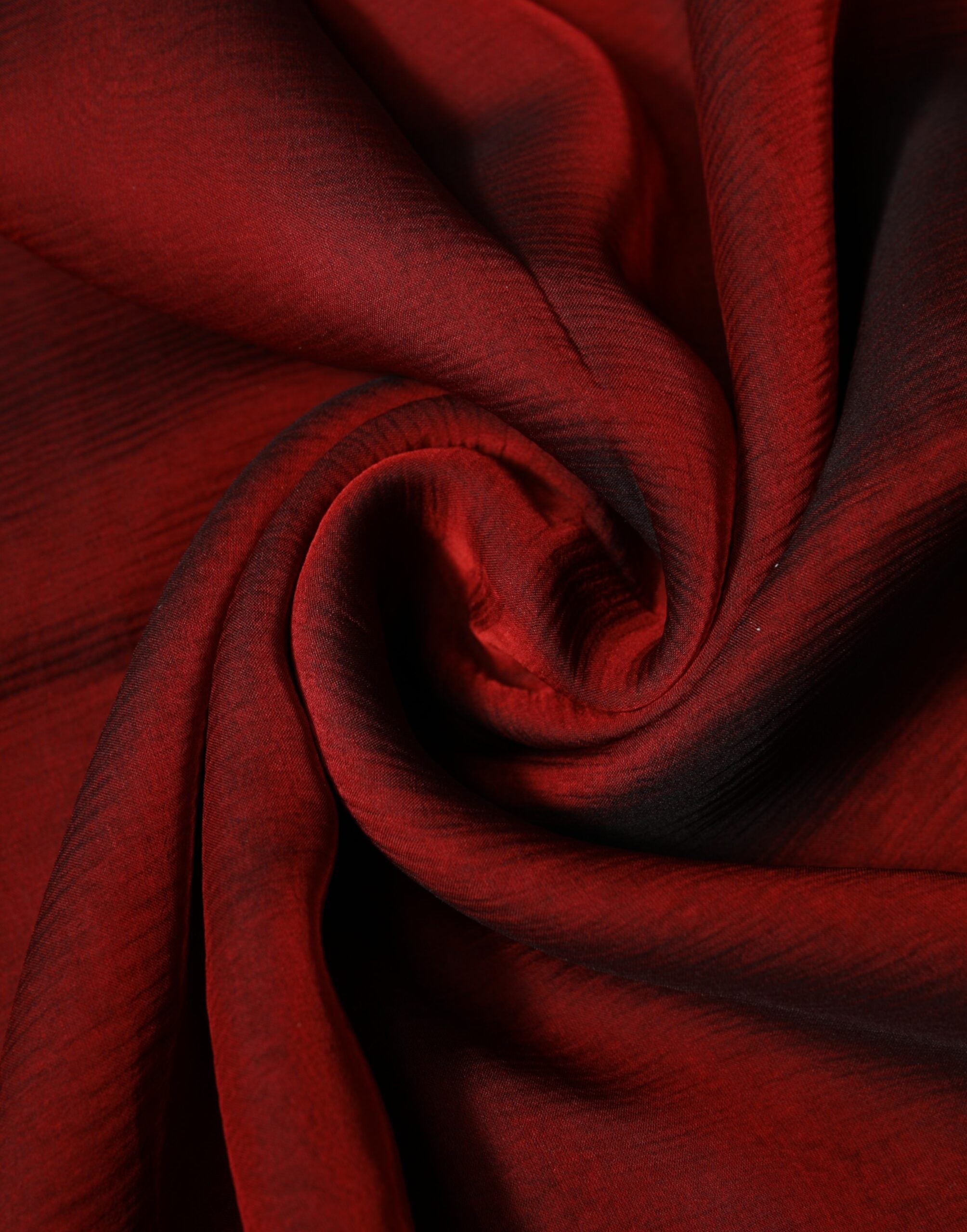 Dolce & Gabbana Red Silk Rectangle Women Wrap Shawl Scarf Dolce & Gabbana