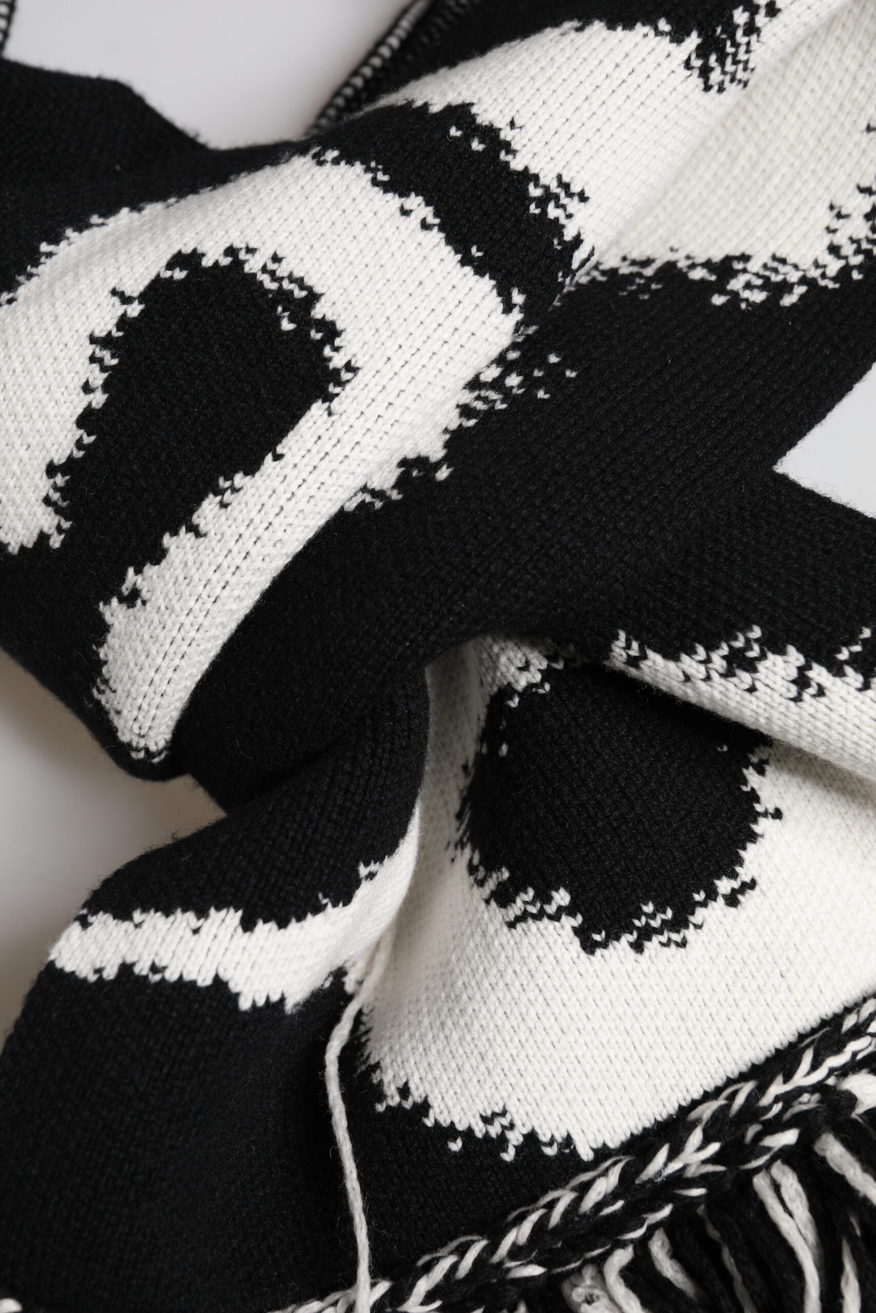 Dolce & Gabbana Black Logo Neck Warmer Wrap Men Shawl Scarf Dolce & Gabbana