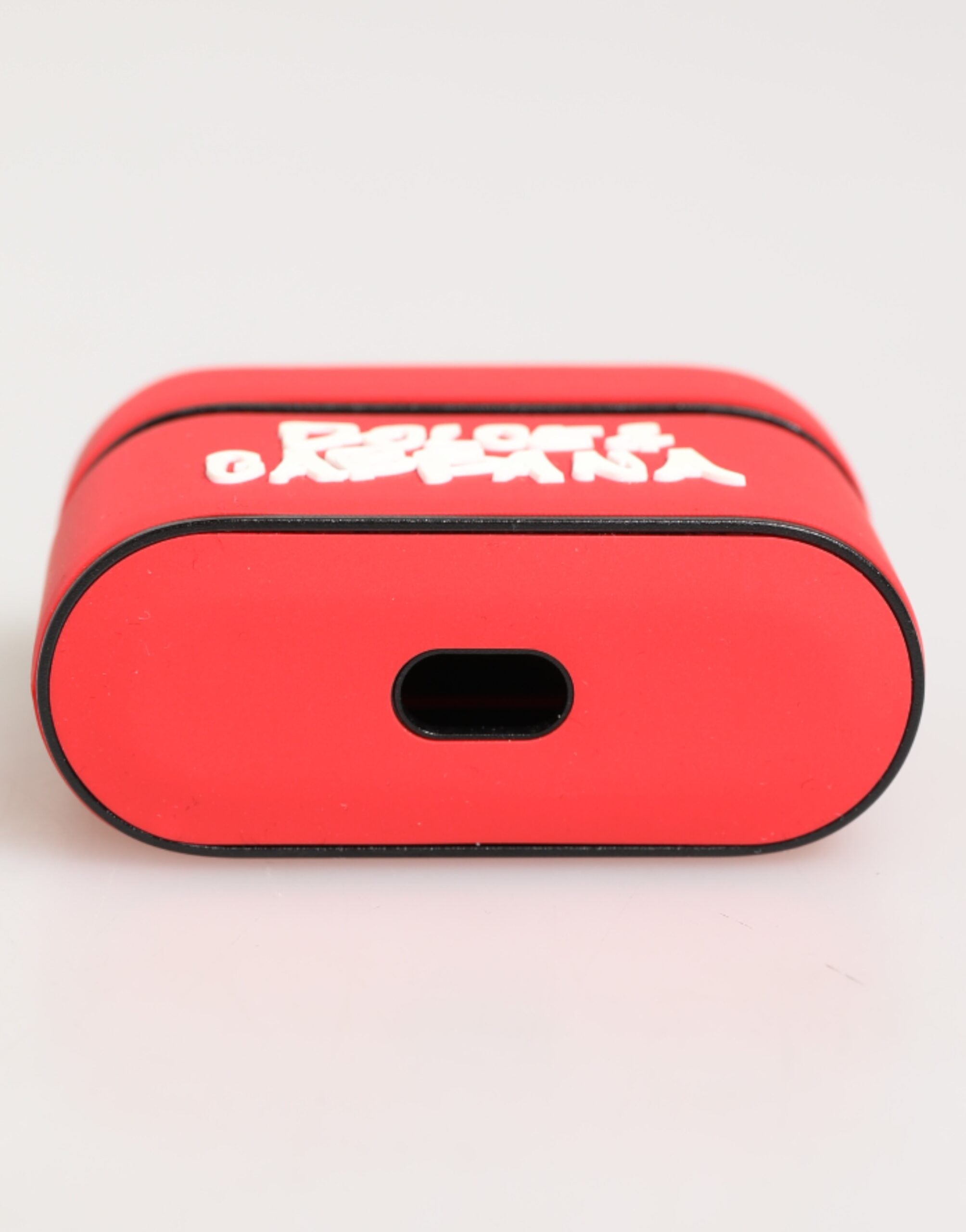 Dolce & Gabbana Red PVC DG Logo Embossed Men Flip Holder  Airpods Case Dolce & Gabbana