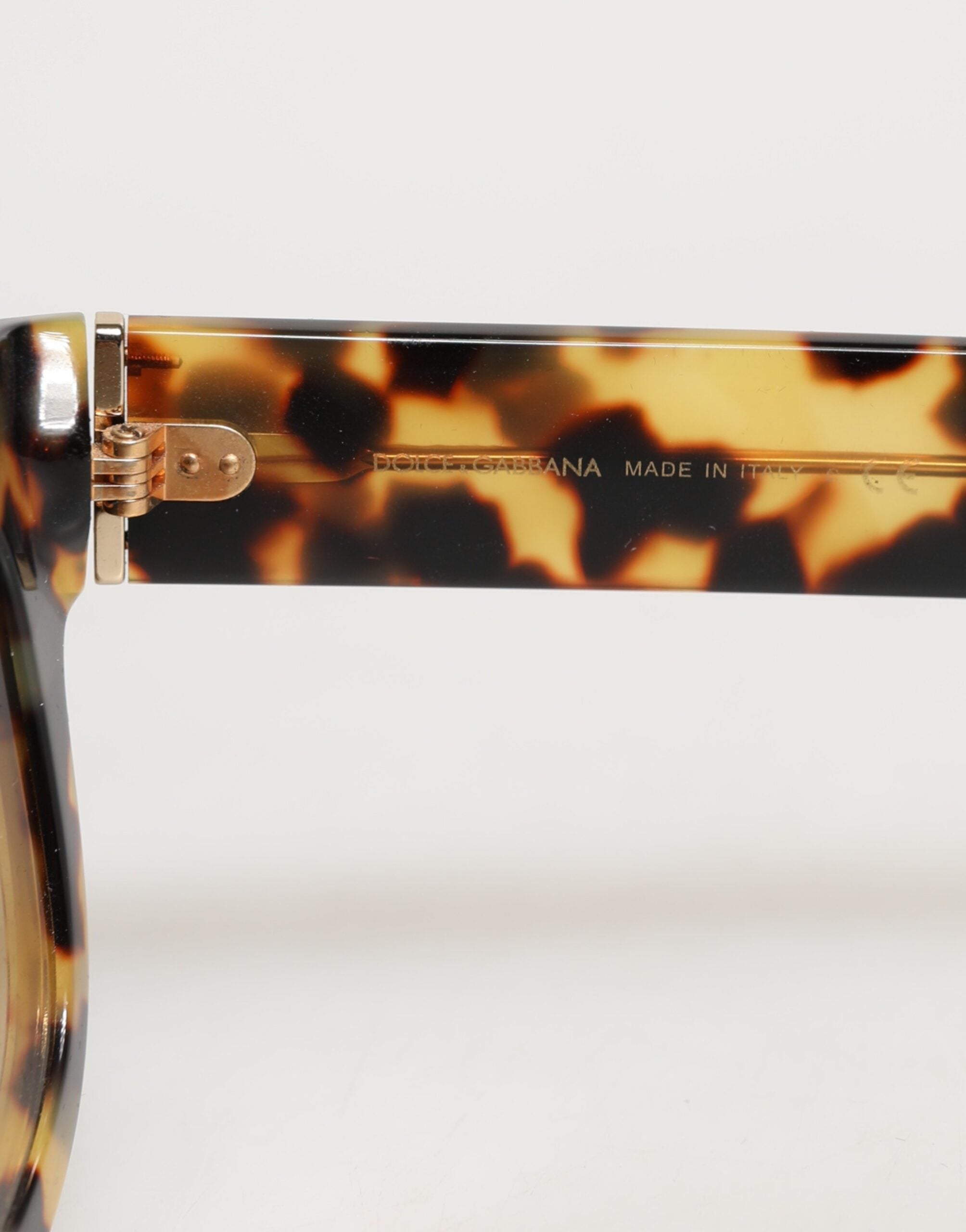 Dolce & Gabbana DG4379F White Tortoiseshell Gradient Acetate Shades Sunglasses Dolce & Gabbana