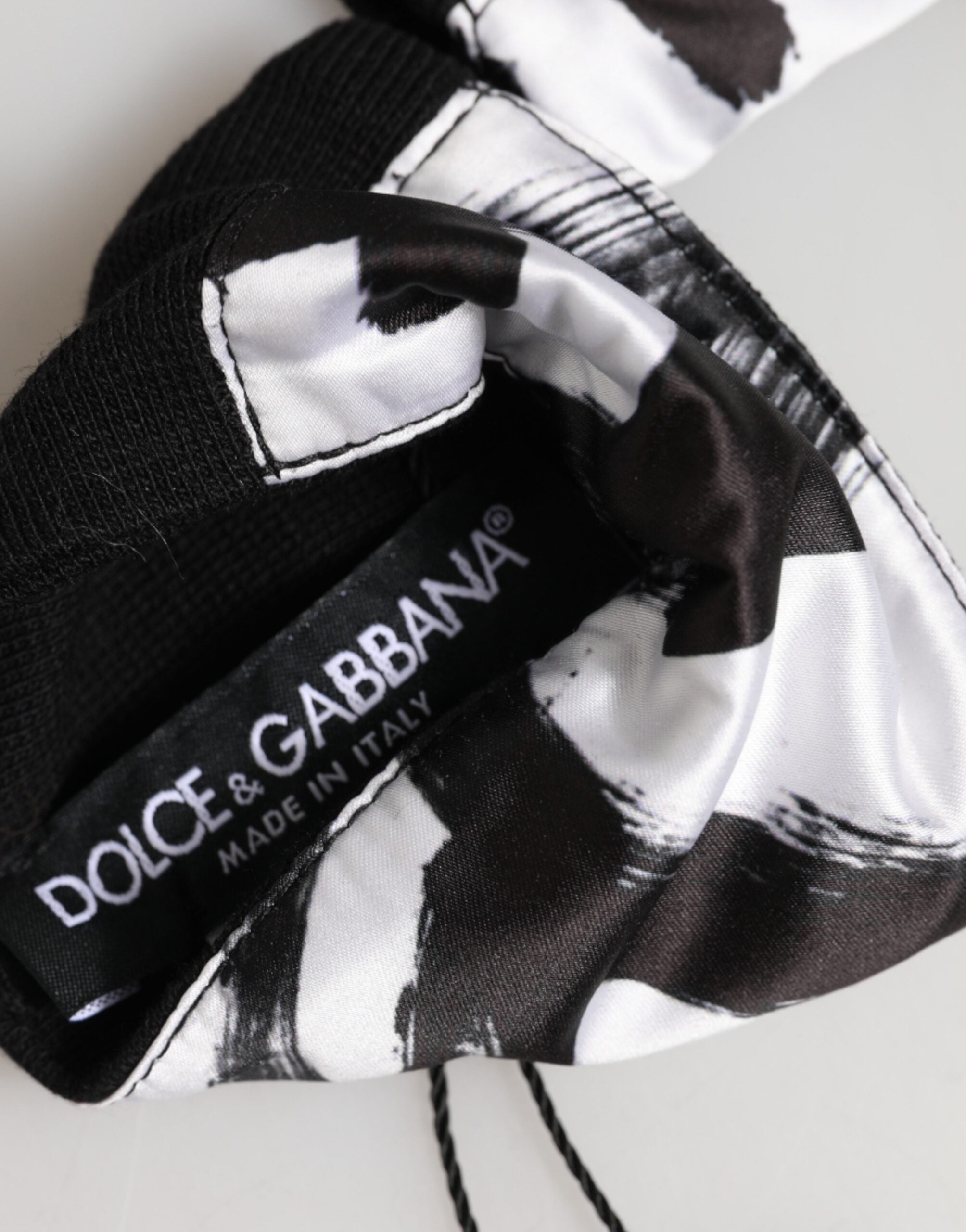 Dolce & Gabbana Black White DG Logo Silk 1 Pair Wristband Dolce & Gabbana